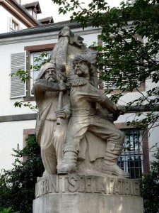 Monument marseillaise place broglie