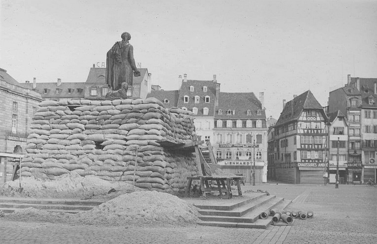 30 Photos de Strasbourg, ville fantôme pendant la drôle de guerre (1939-1940)
