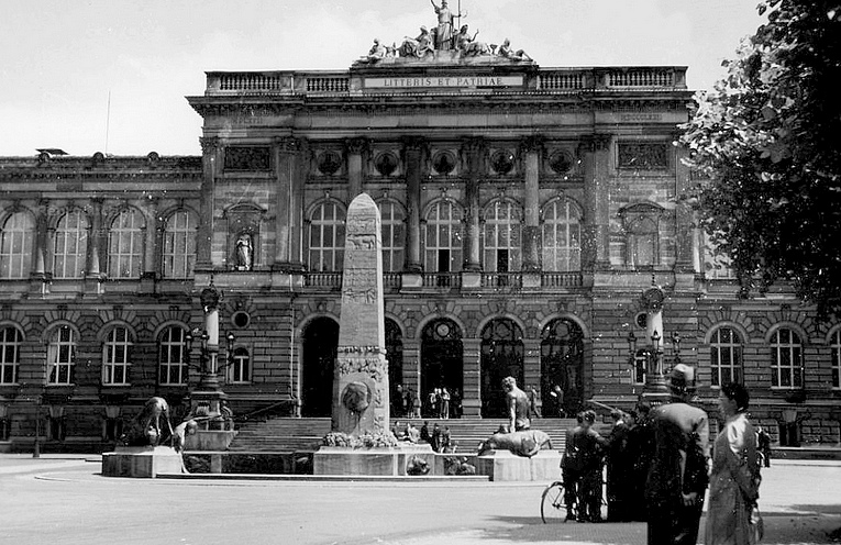 Strasbourg Disparu #9 : Le monument Pasteur de l’Université détruit par les nazis